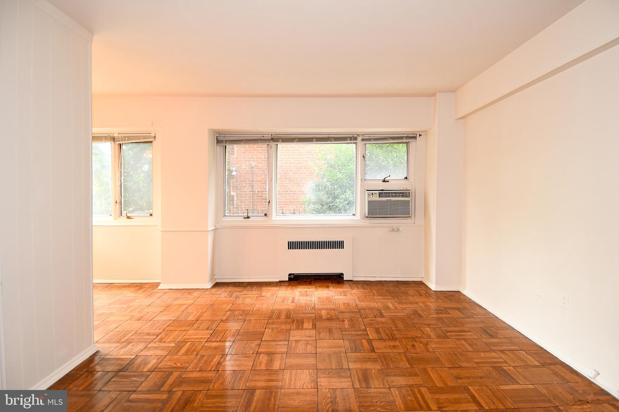 2720 WISCONSIN AVE NW #102