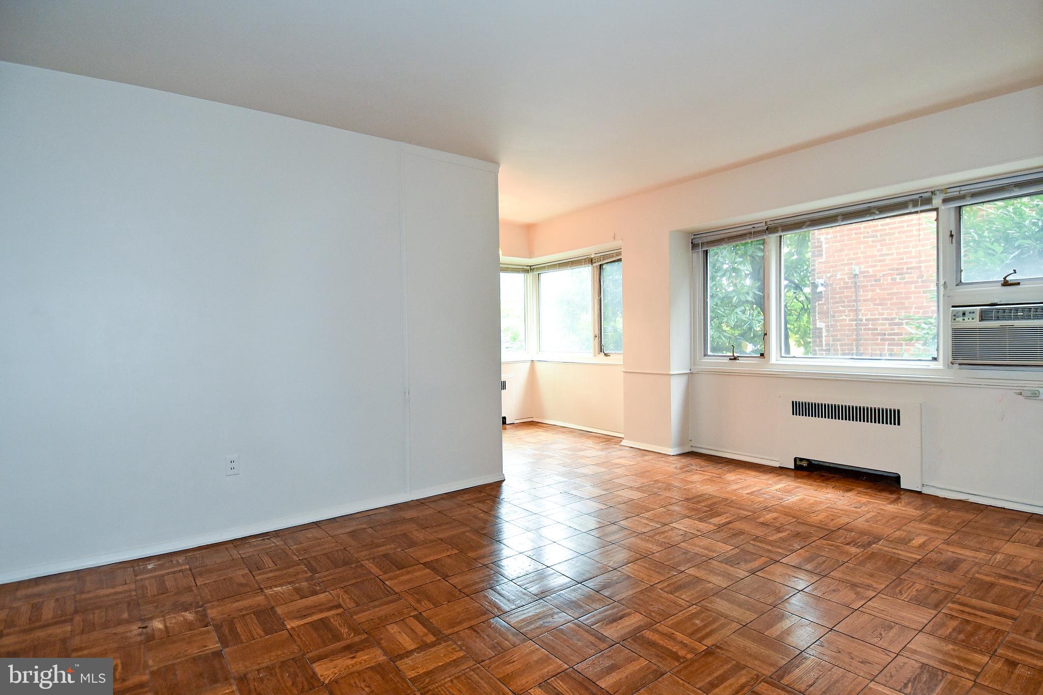 2720 WISCONSIN AVE NW #102