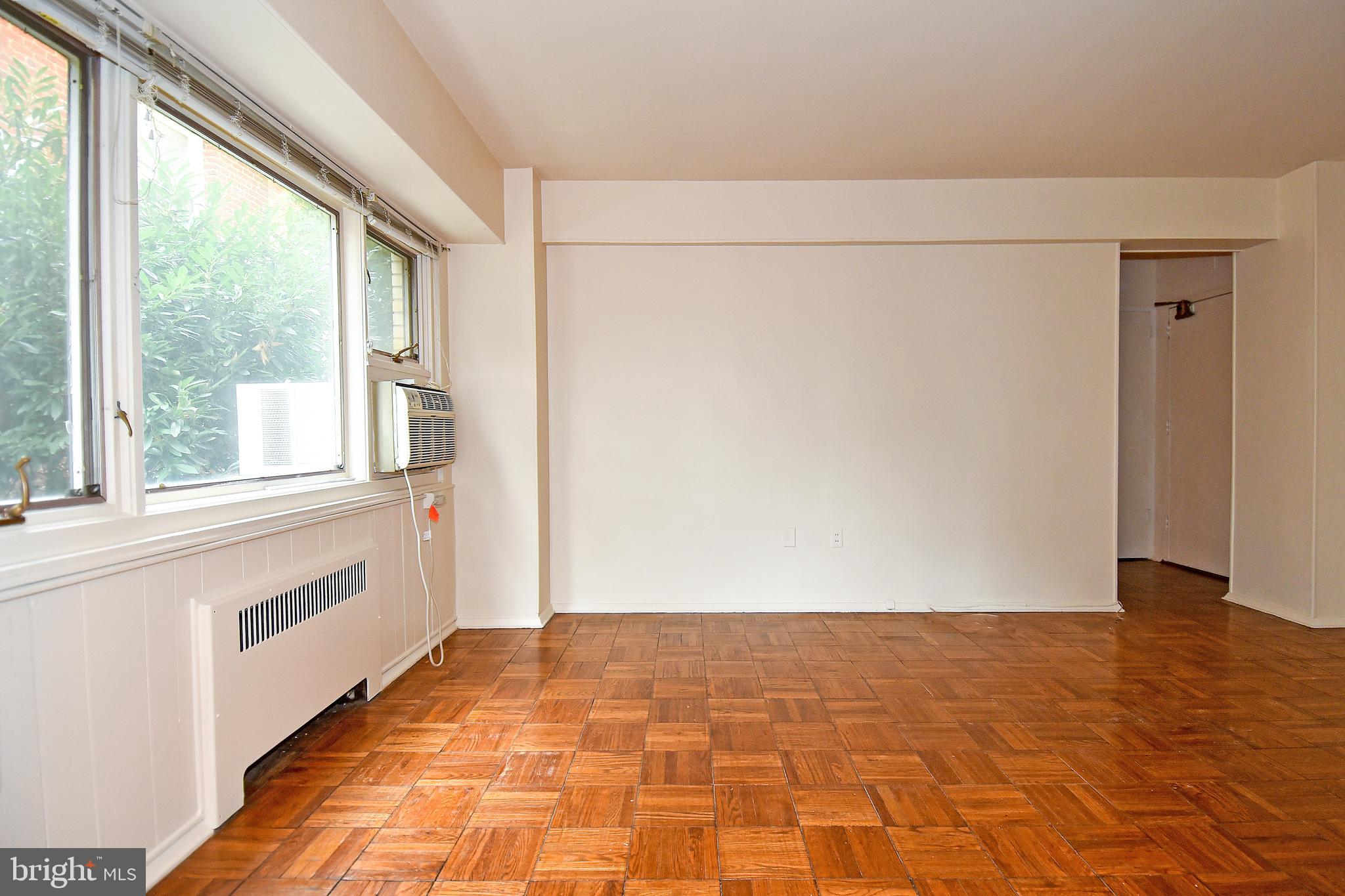 2720 WISCONSIN AVE NW #102