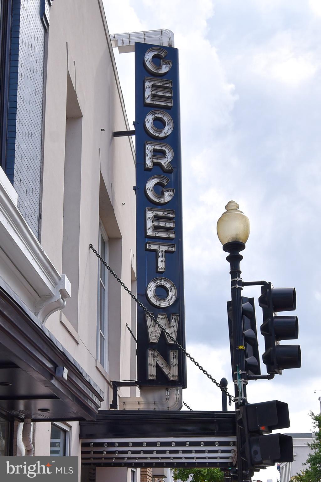 2720 WISCONSIN AVE NW #102