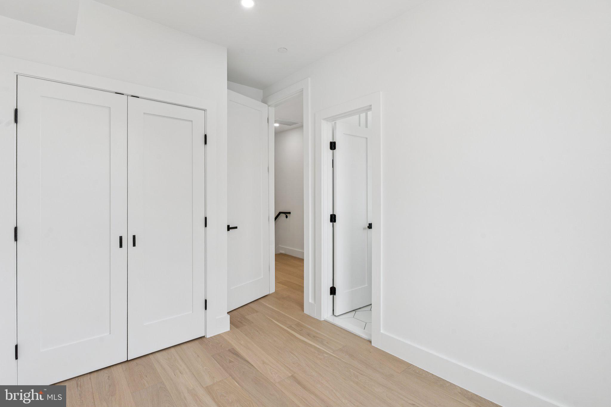 636 Edgewood St NE #B