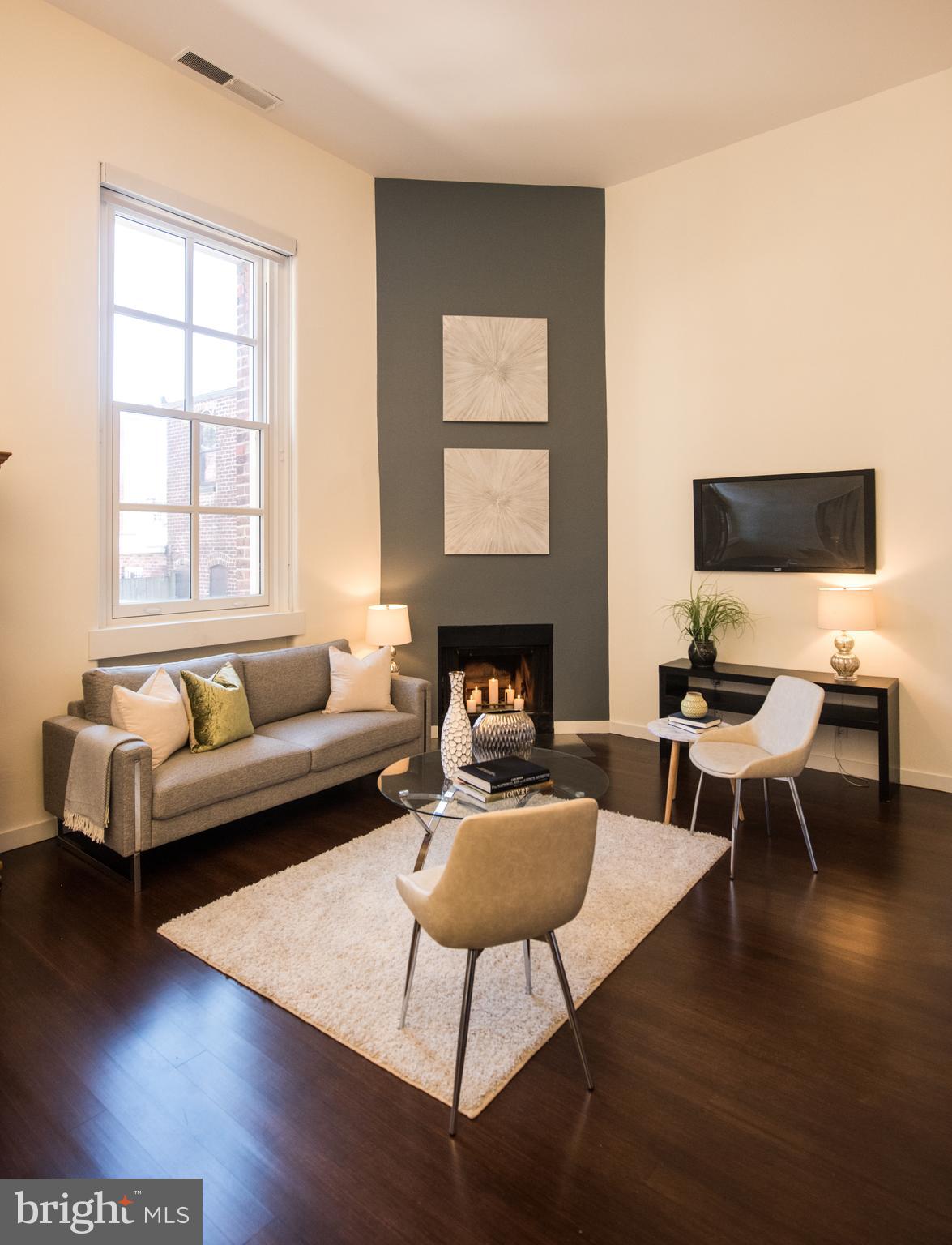 629 CONSTITUTION AVE NE #104