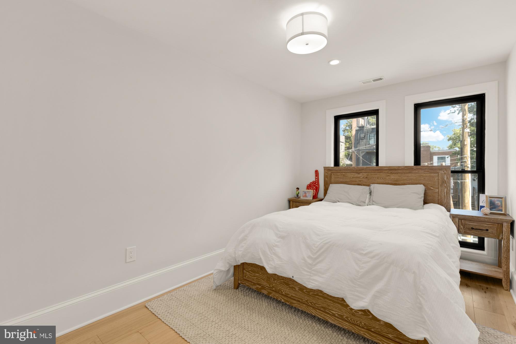 3705 RESERVOIR RD NW