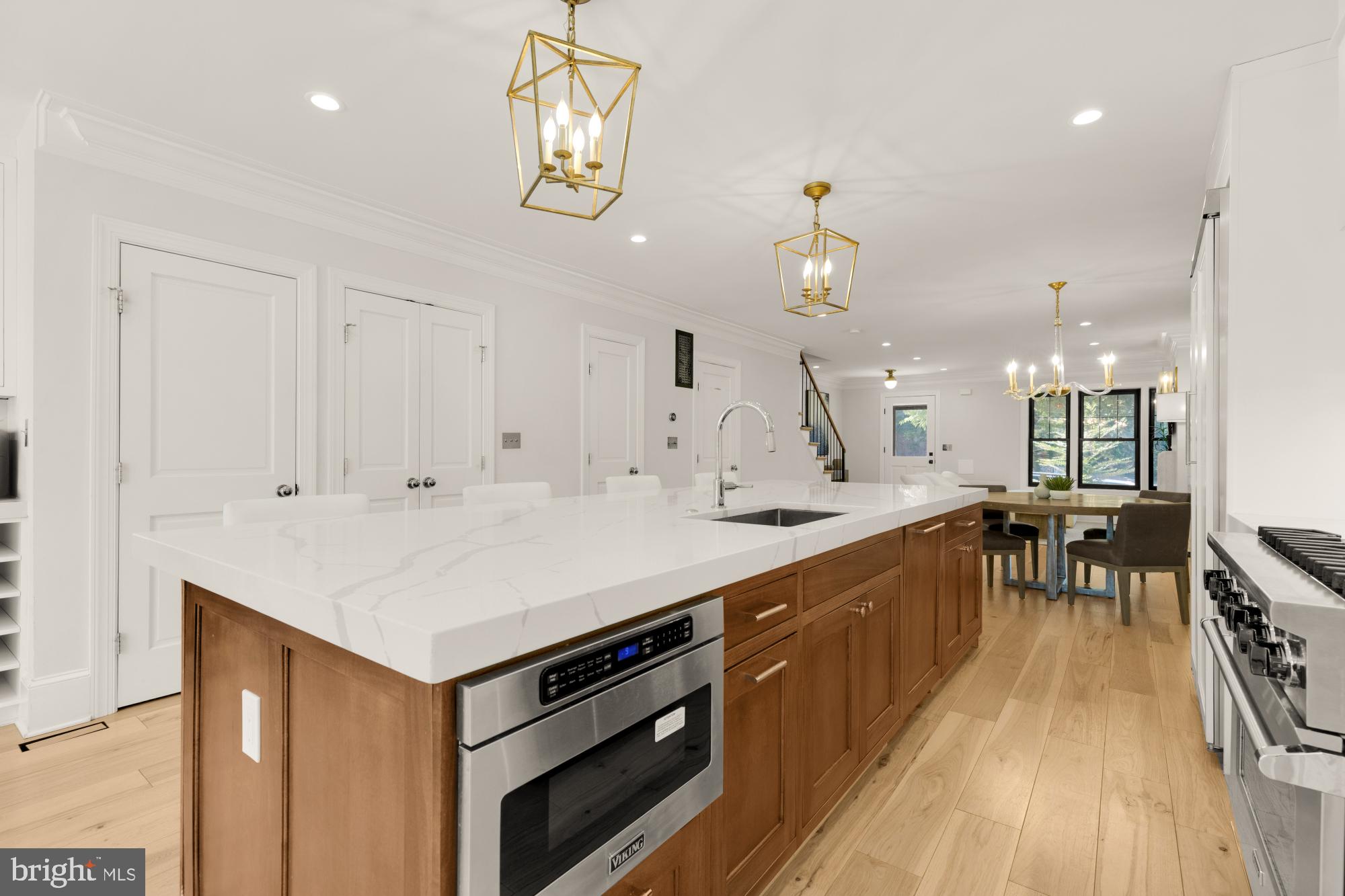 3705 RESERVOIR RD NW