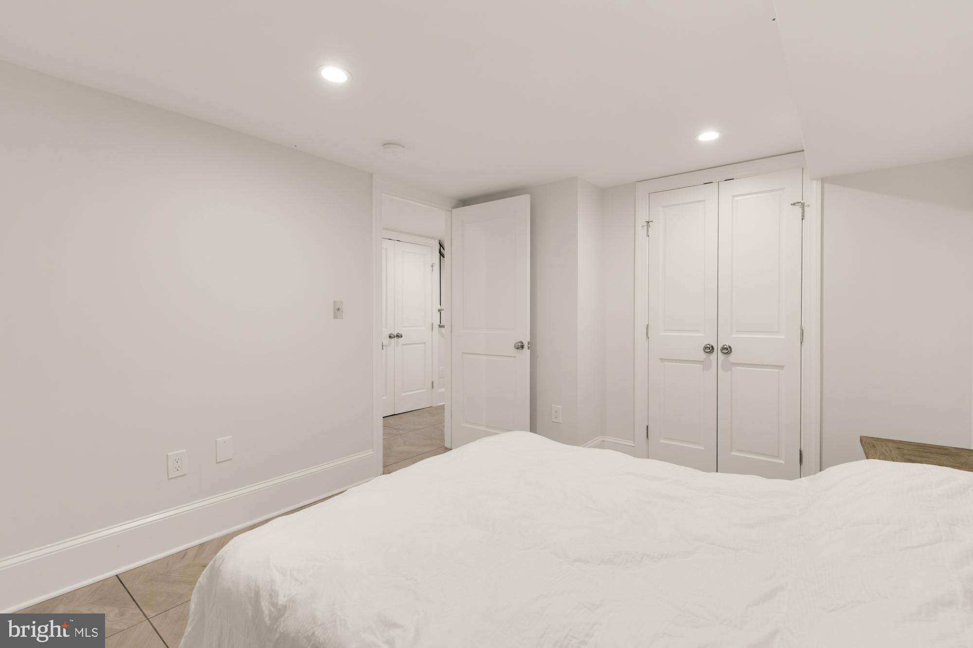 3705 RESERVOIR RD NW