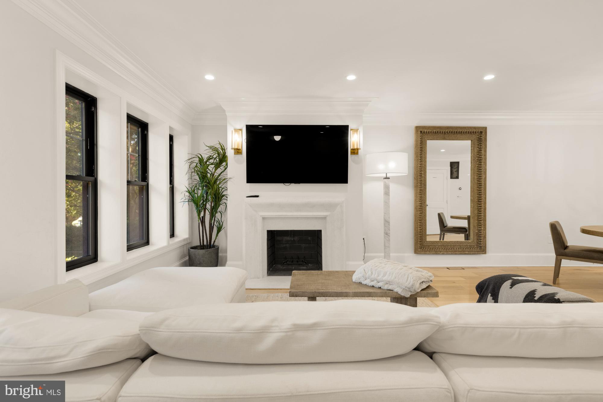 3705 RESERVOIR RD NW