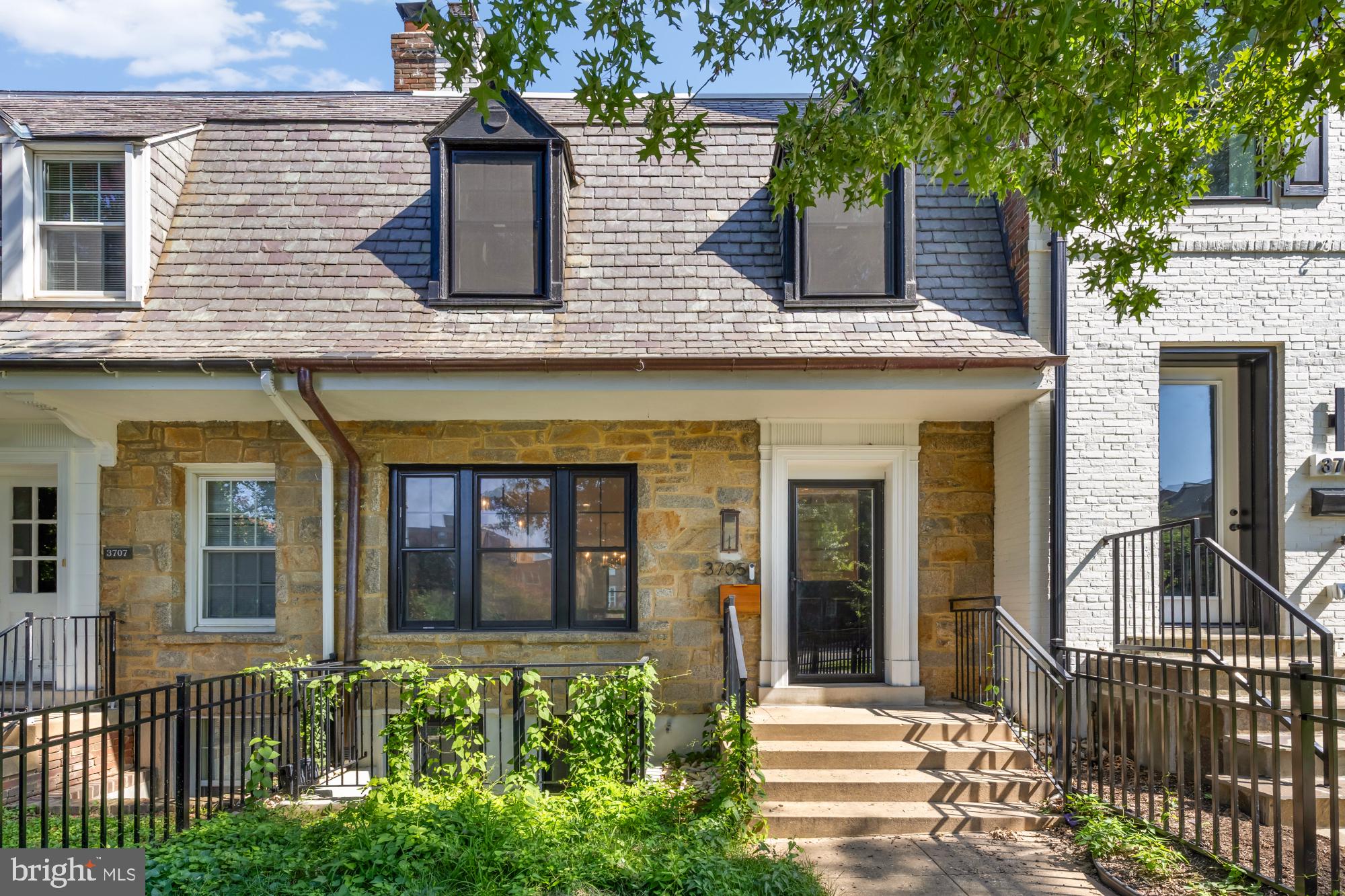 3705 RESERVOIR RD NW