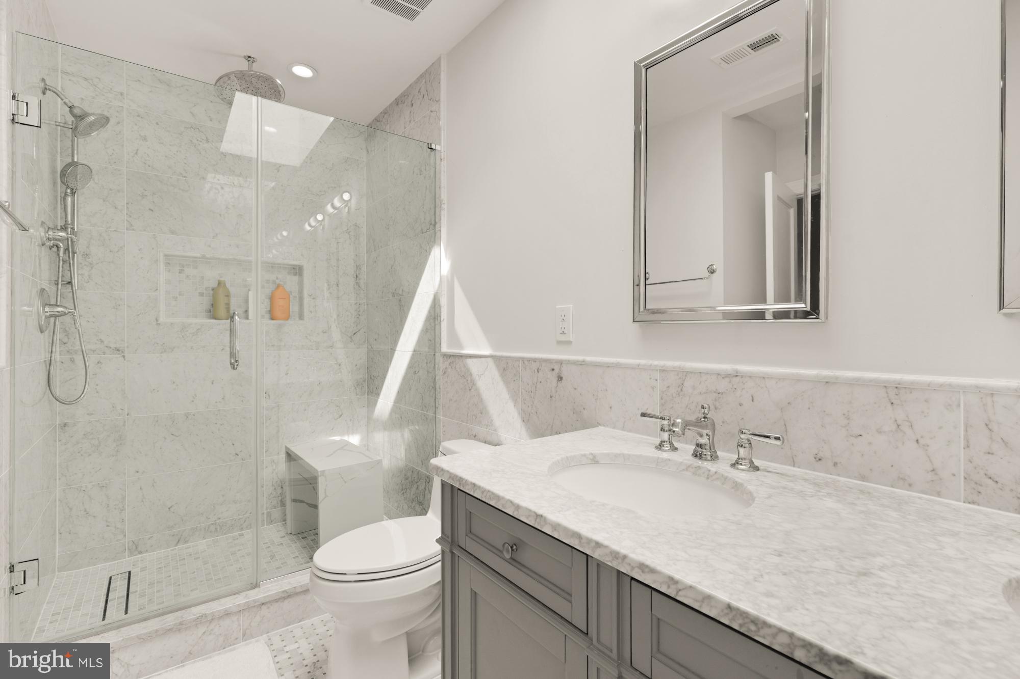 3705 RESERVOIR RD NW