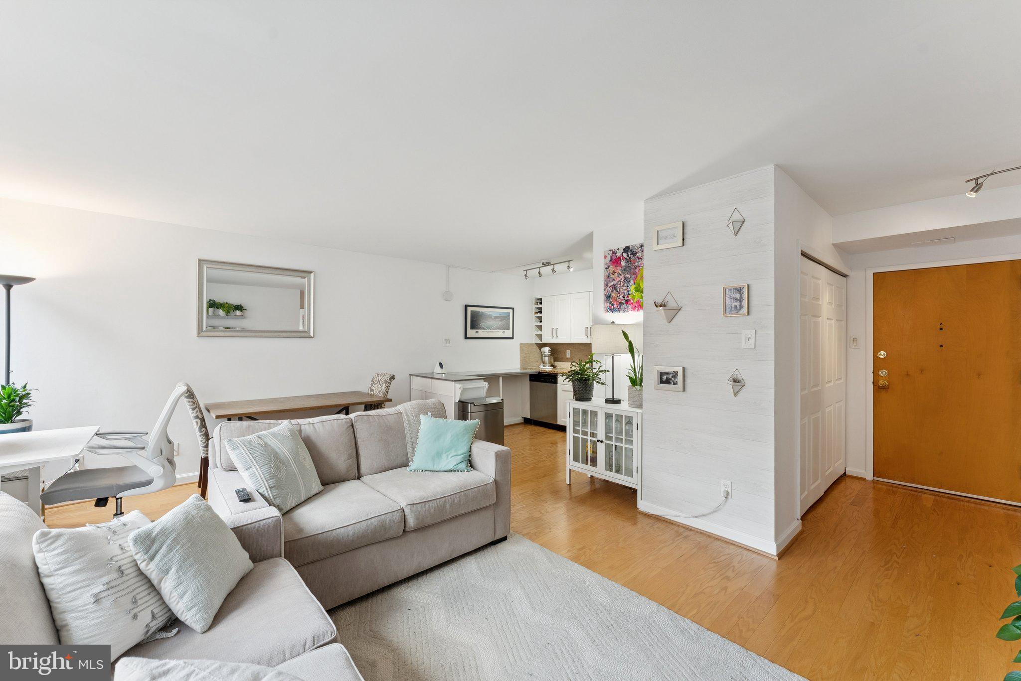 1245 13th St NW #411