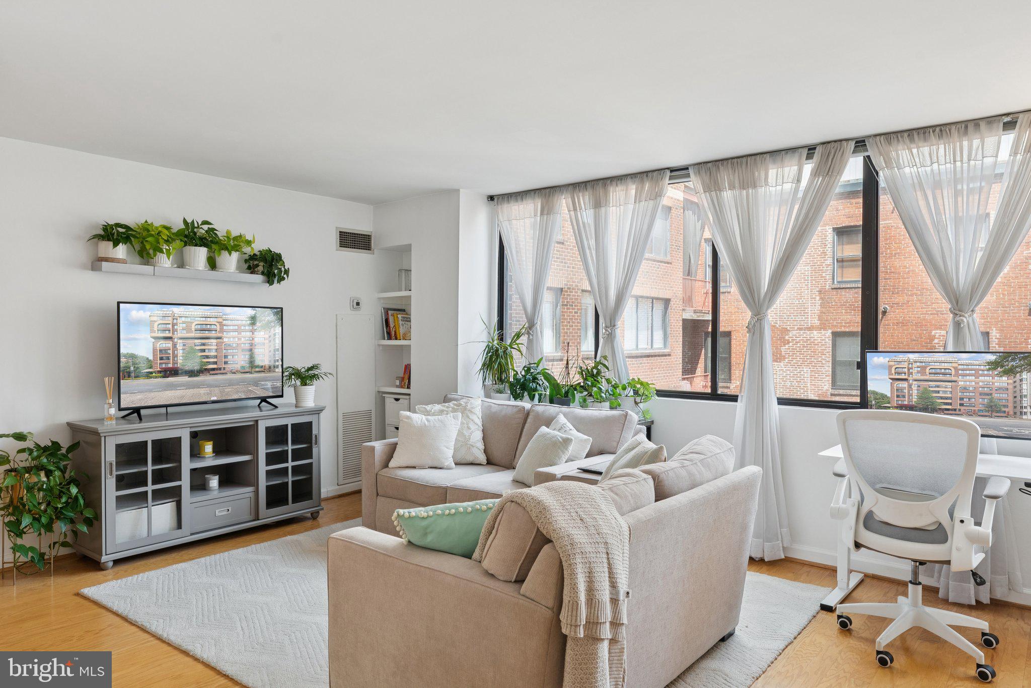 1245 13th St NW #411