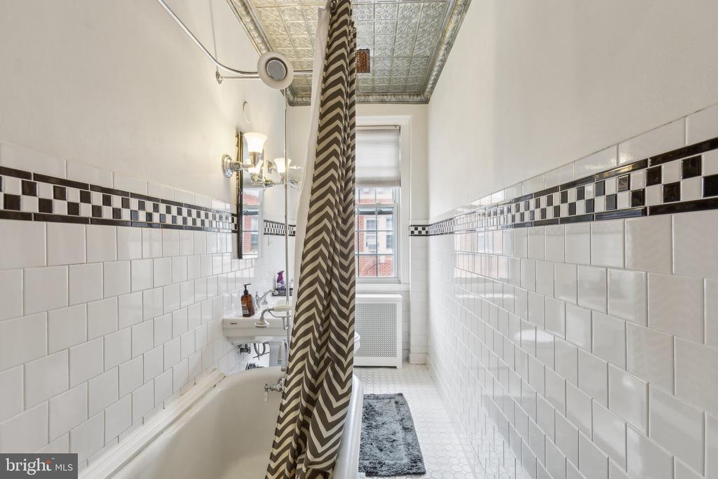 1526 17TH STREET NW 405