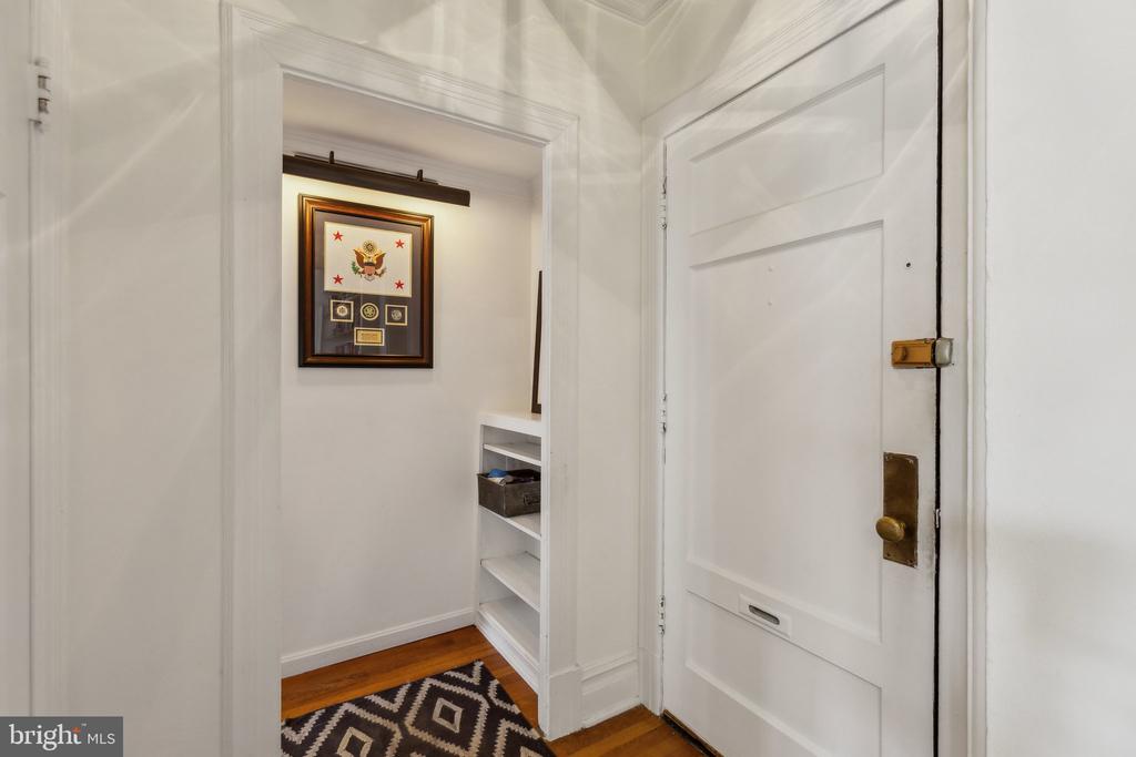 1526 17TH STREET NW 405