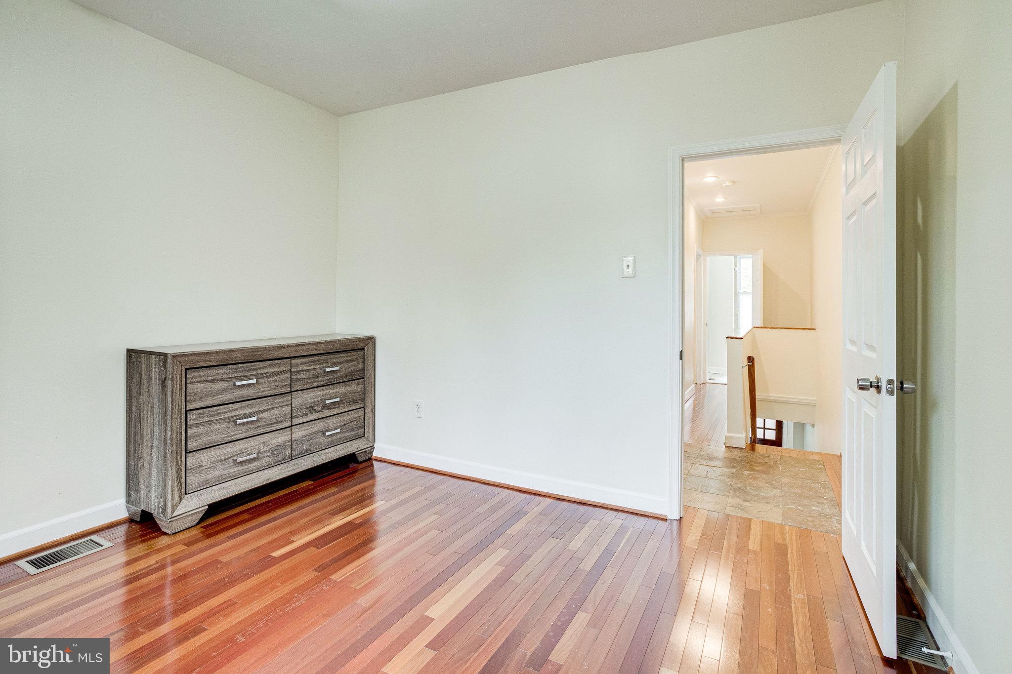 595 COLUMBIA ROAD NW