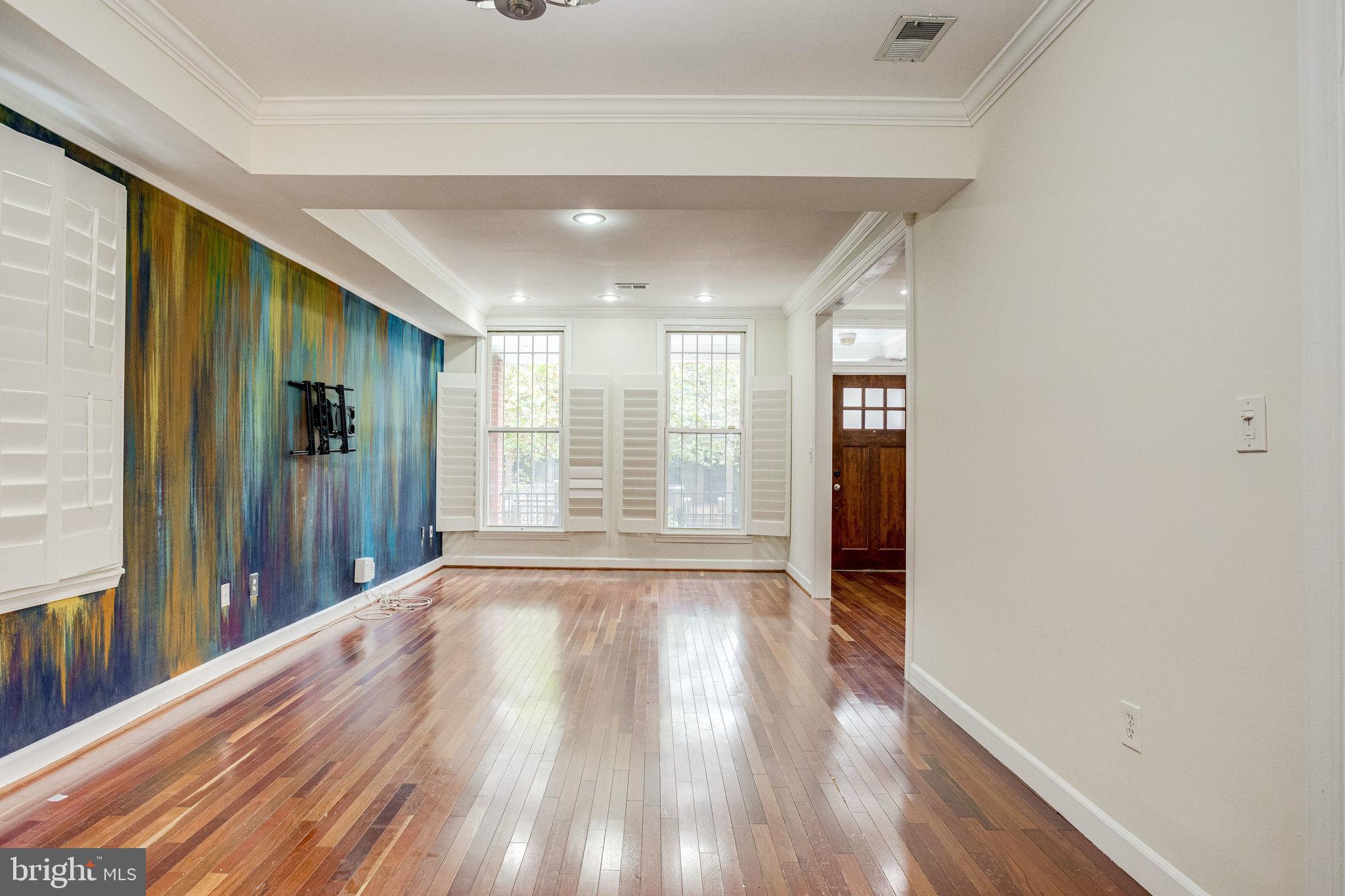 595 COLUMBIA ROAD NW