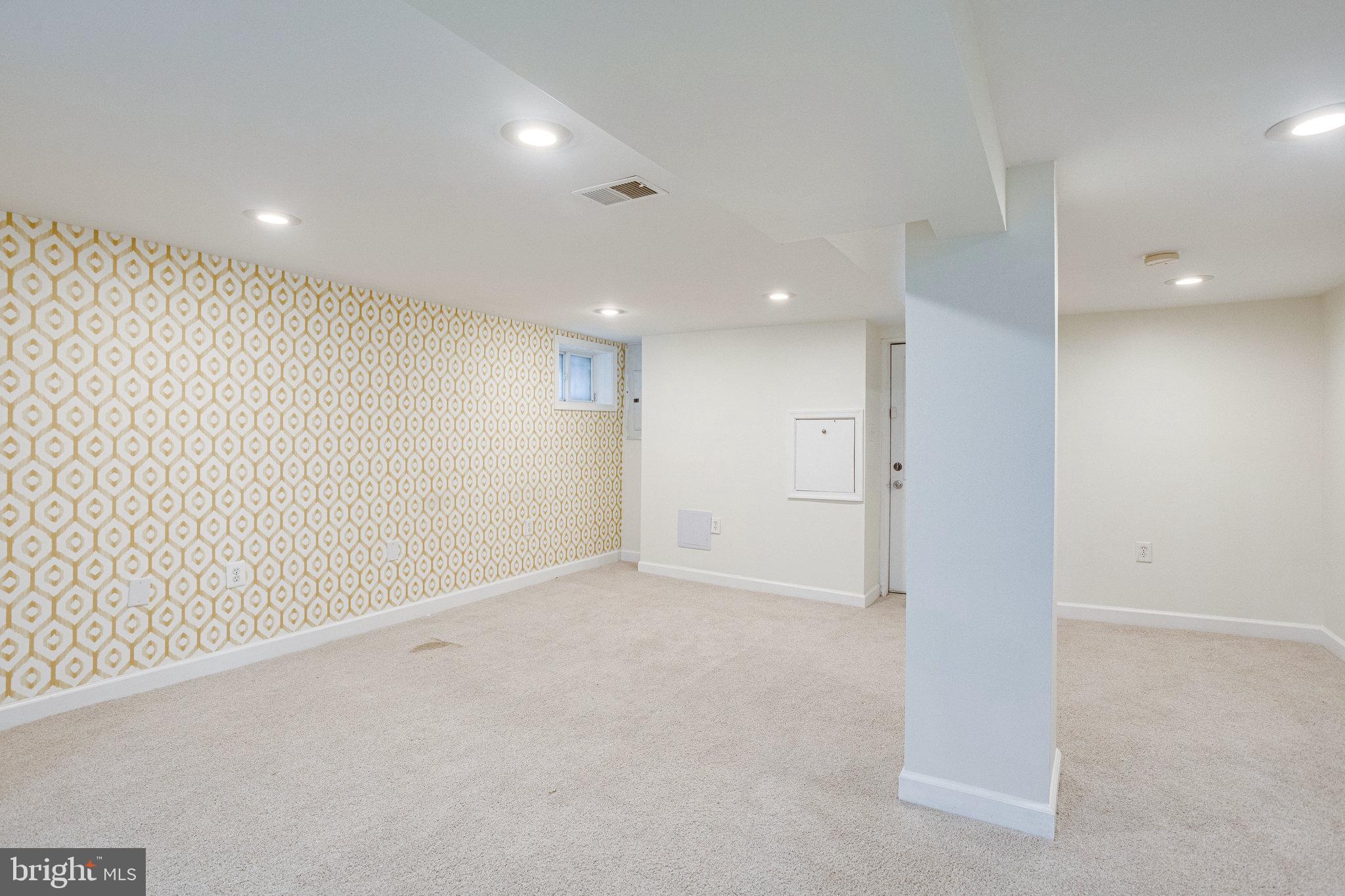 595 COLUMBIA ROAD NW