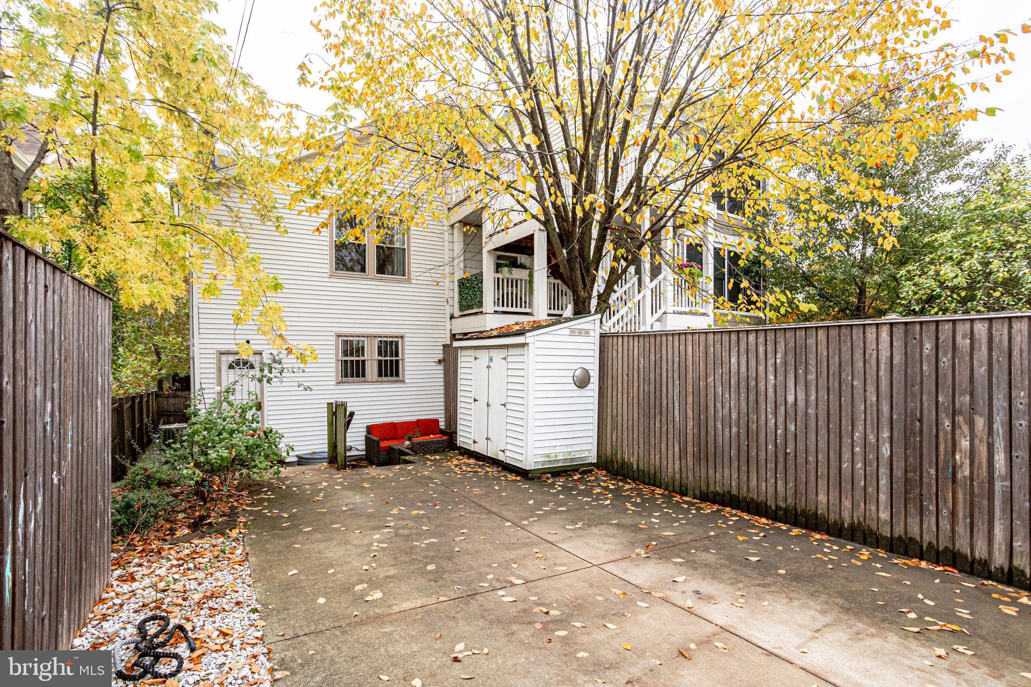 595 COLUMBIA ROAD NW