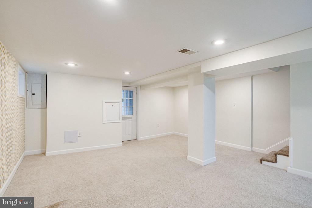 595 COLUMBIA ROAD NW