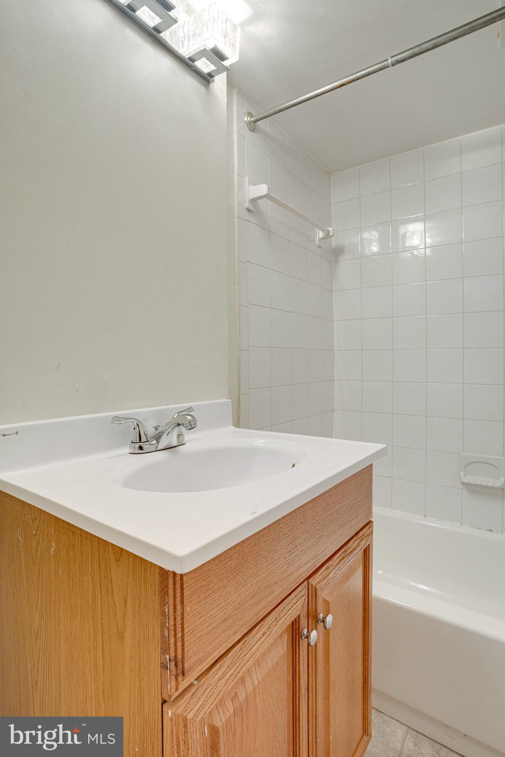 595 COLUMBIA ROAD NW