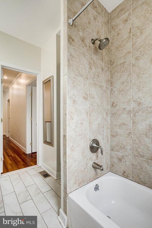 595 COLUMBIA ROAD NW