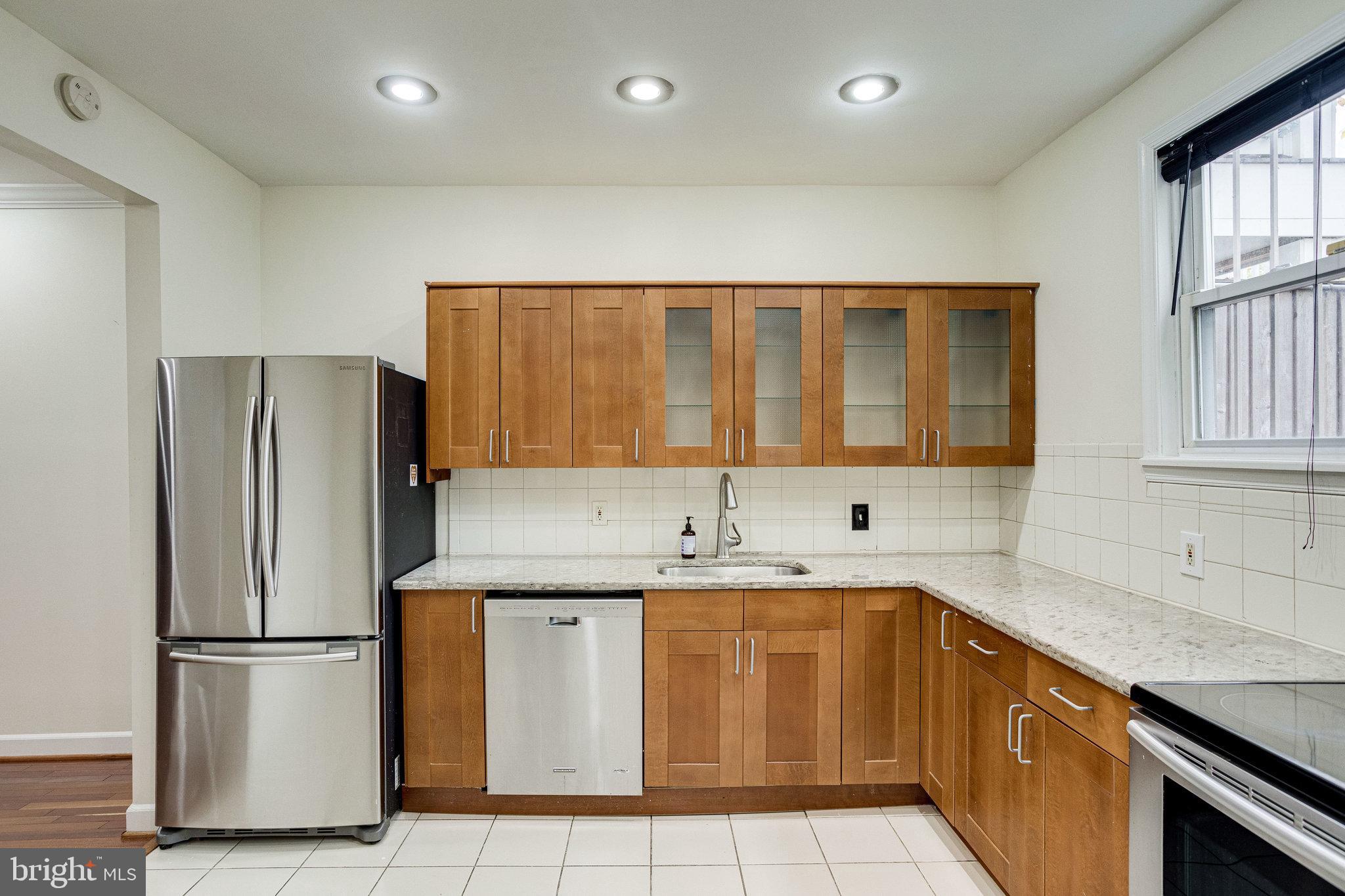 595 COLUMBIA ROAD NW