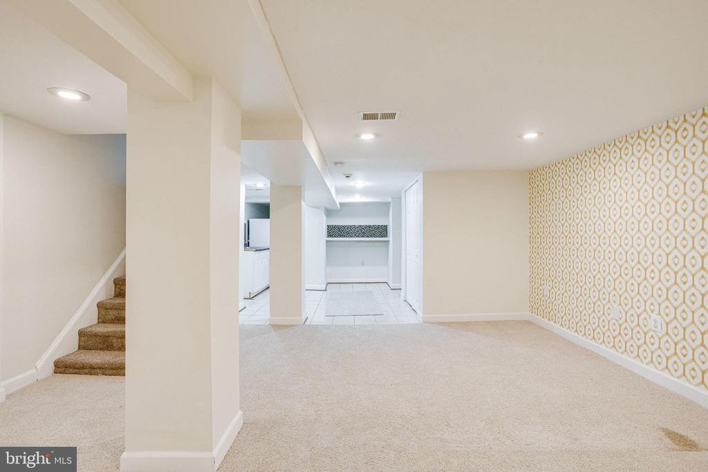 595 COLUMBIA ROAD NW