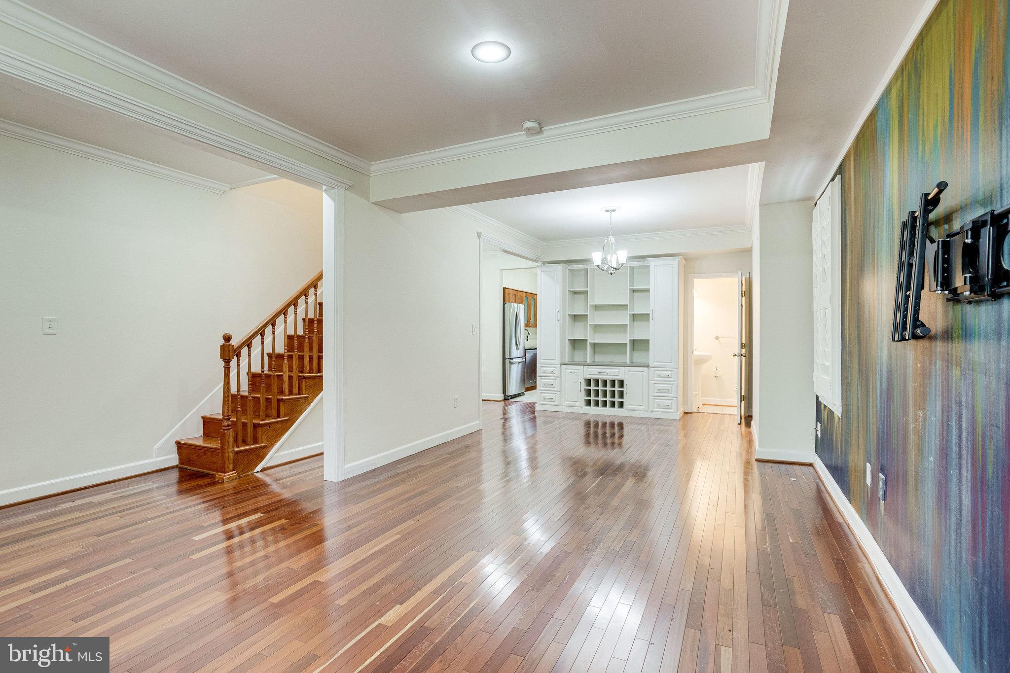 595 COLUMBIA ROAD NW