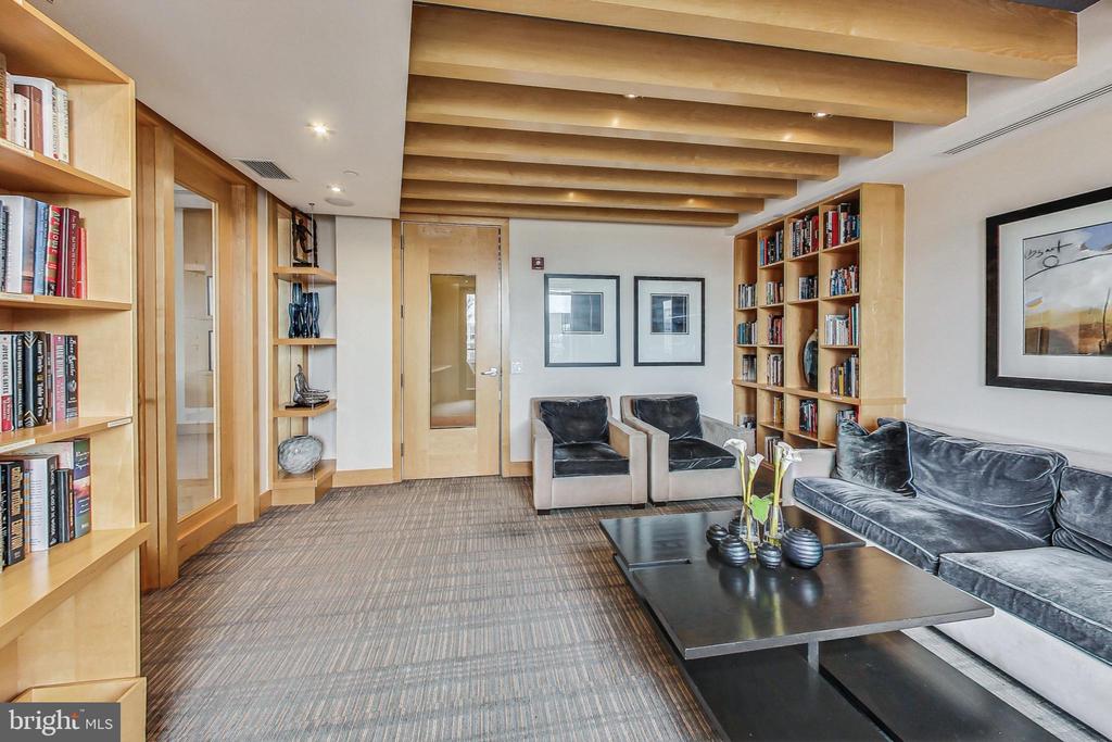 475 K STREET NW 919