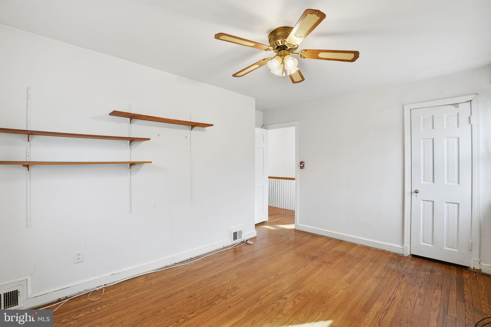 6758 EASTERN AVENUE NW