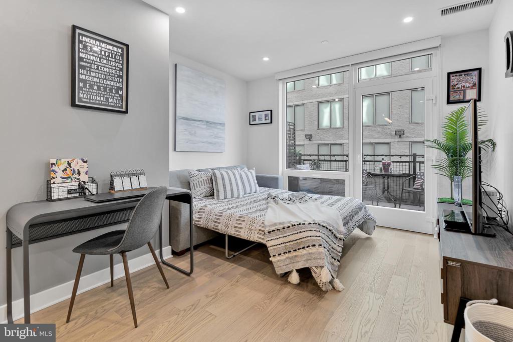 37 L STREET SE 308