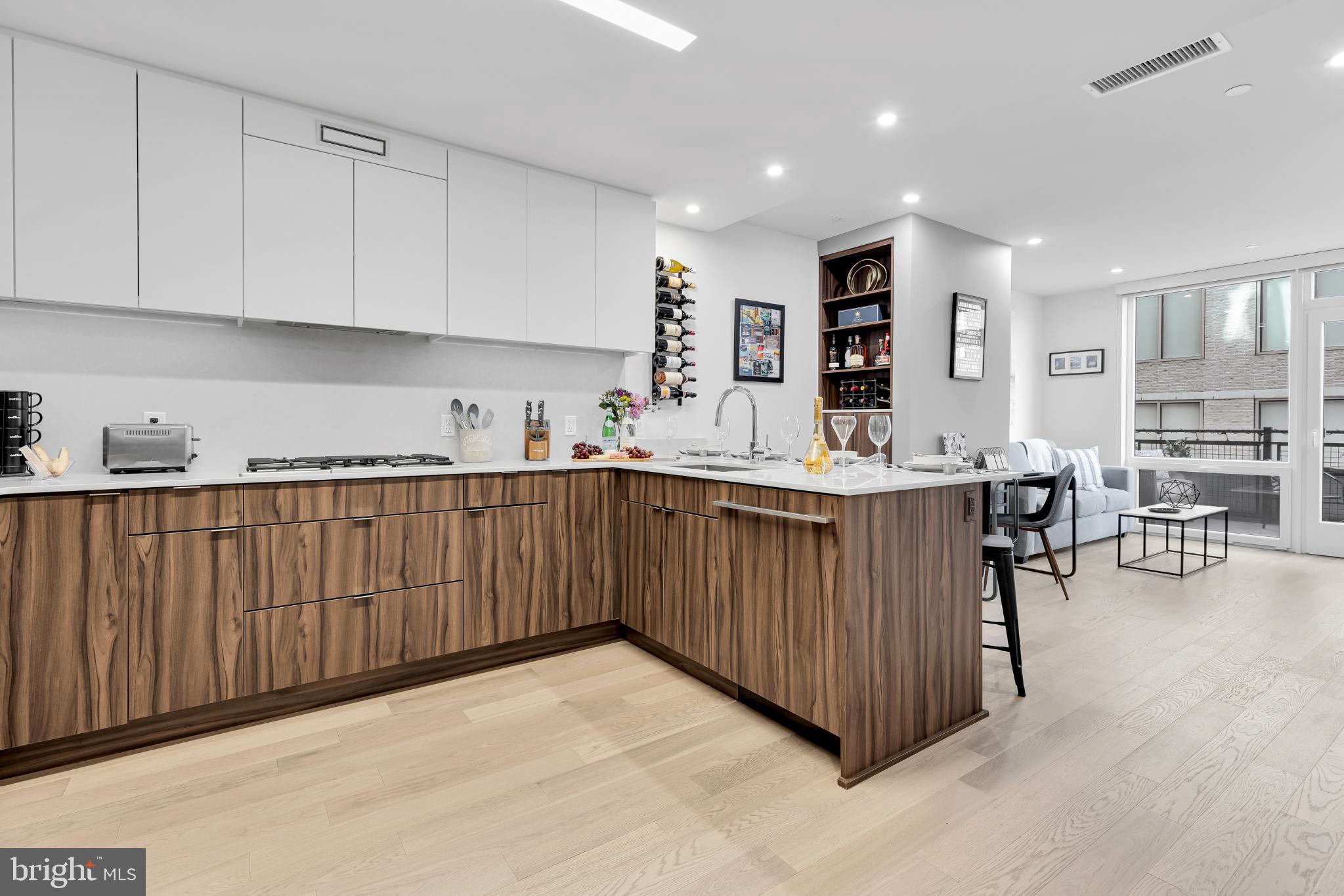 37 L STREET SE 308