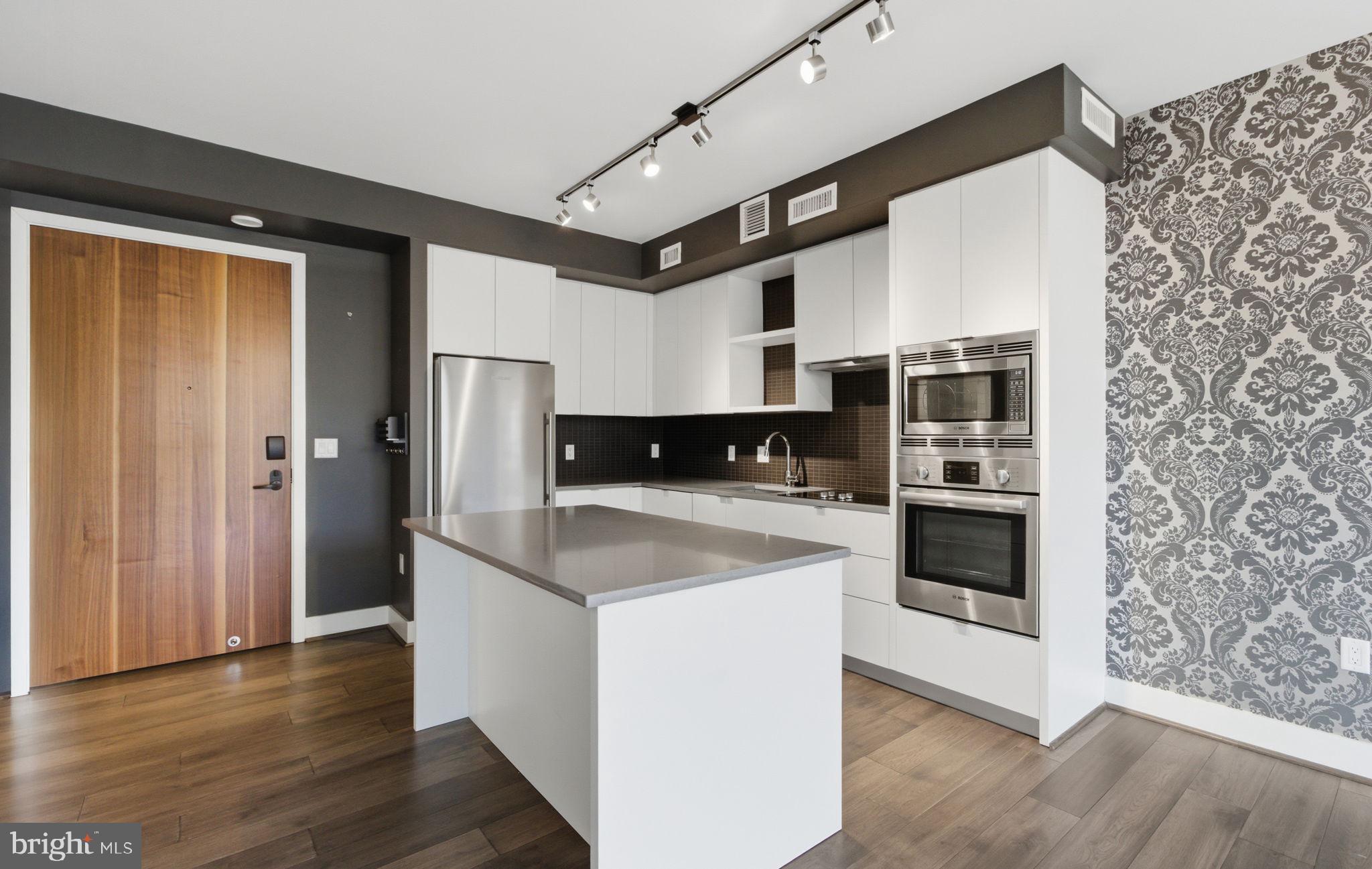 1300 4TH STREET SE 713