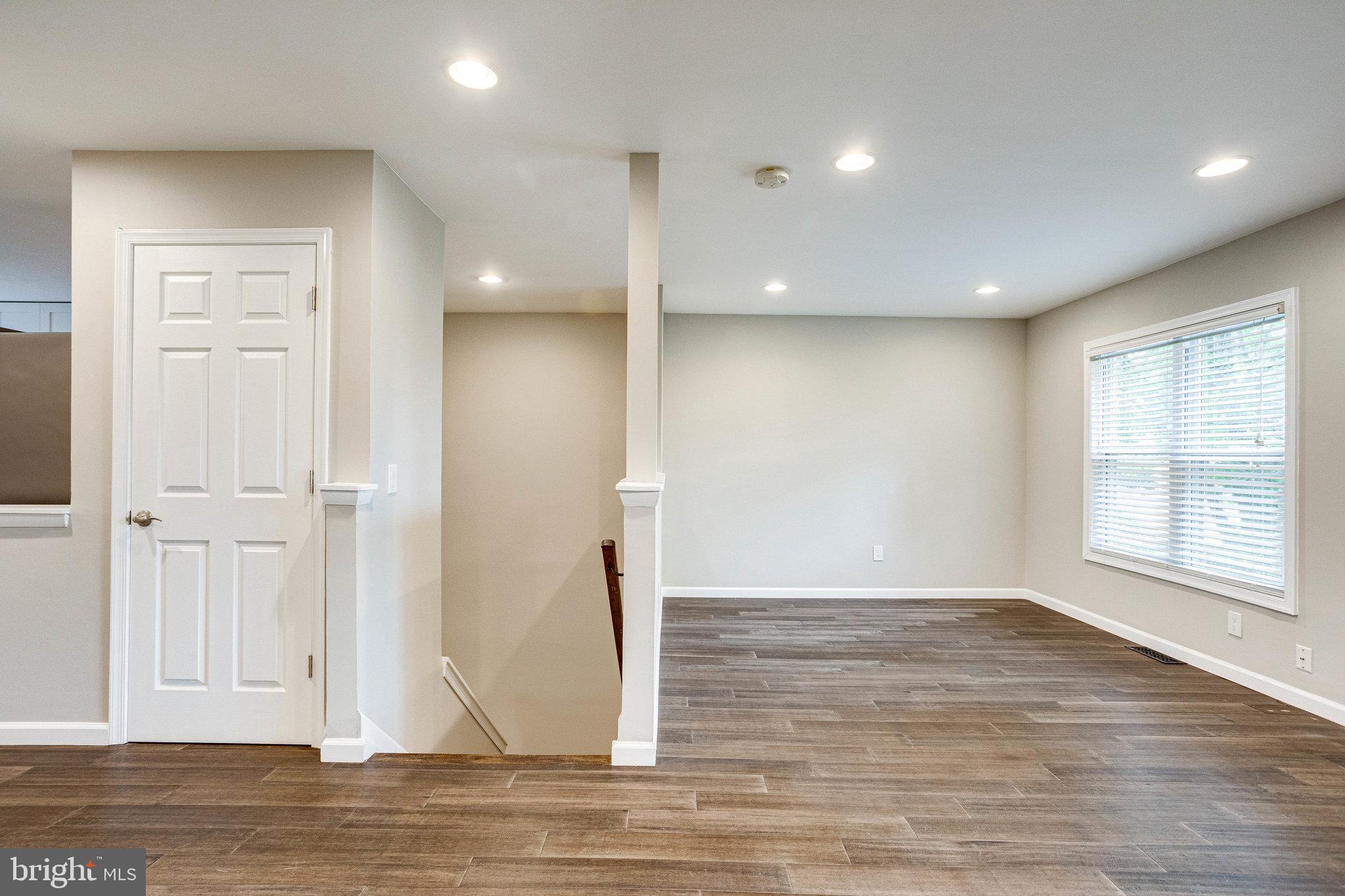 2648 SE BOWEN ROAD SE