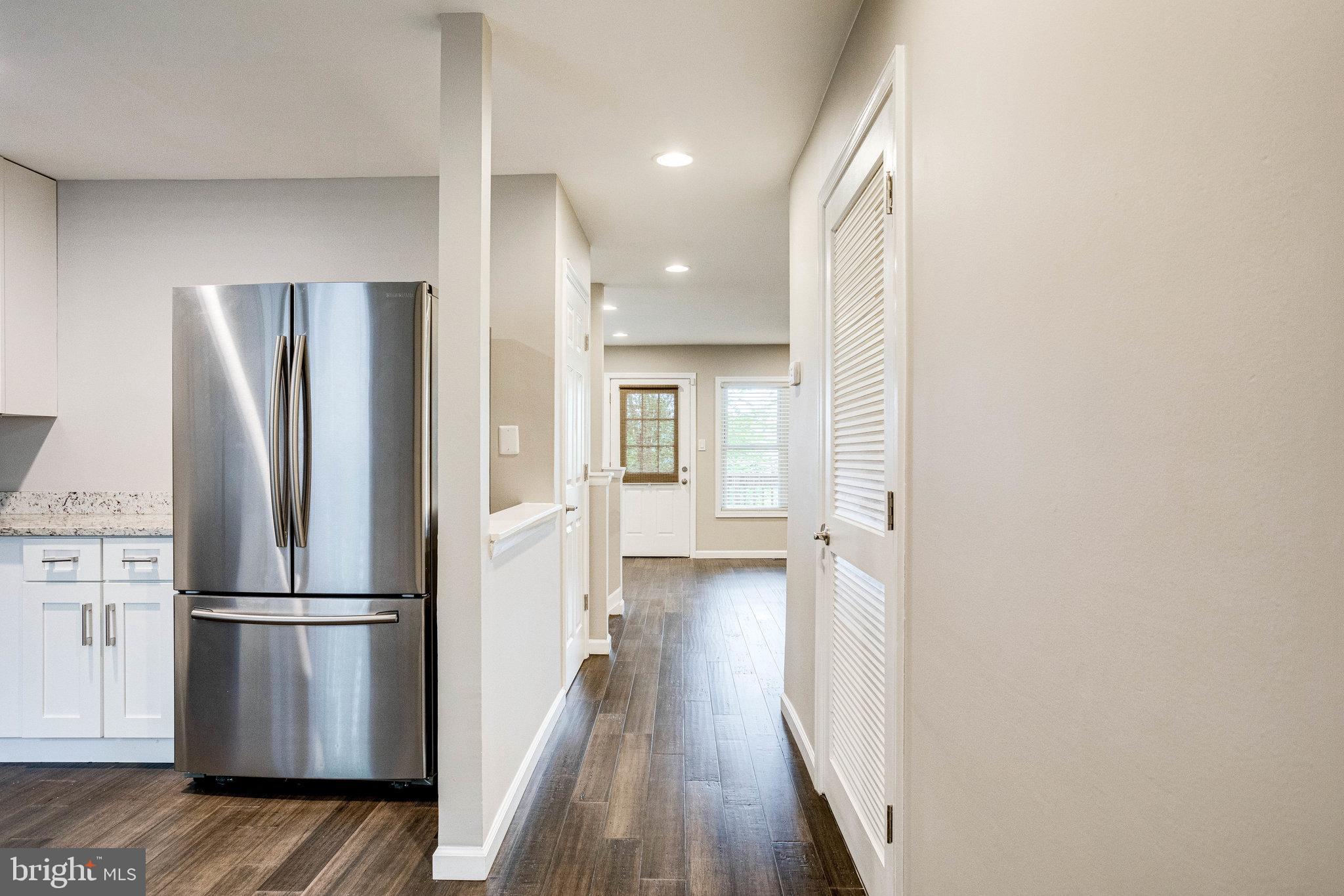 2648 SE BOWEN ROAD SE