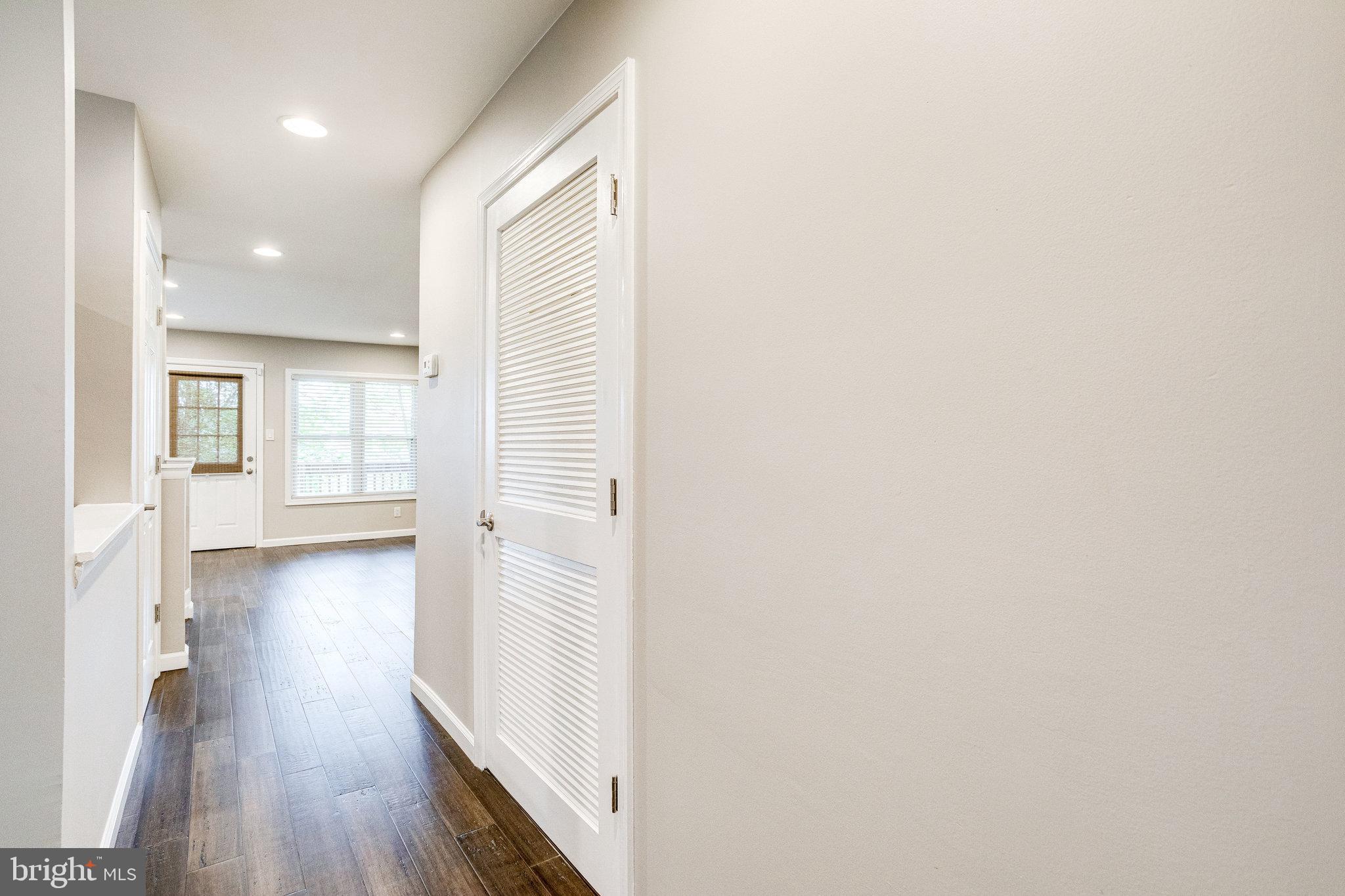 2648 SE BOWEN ROAD SE