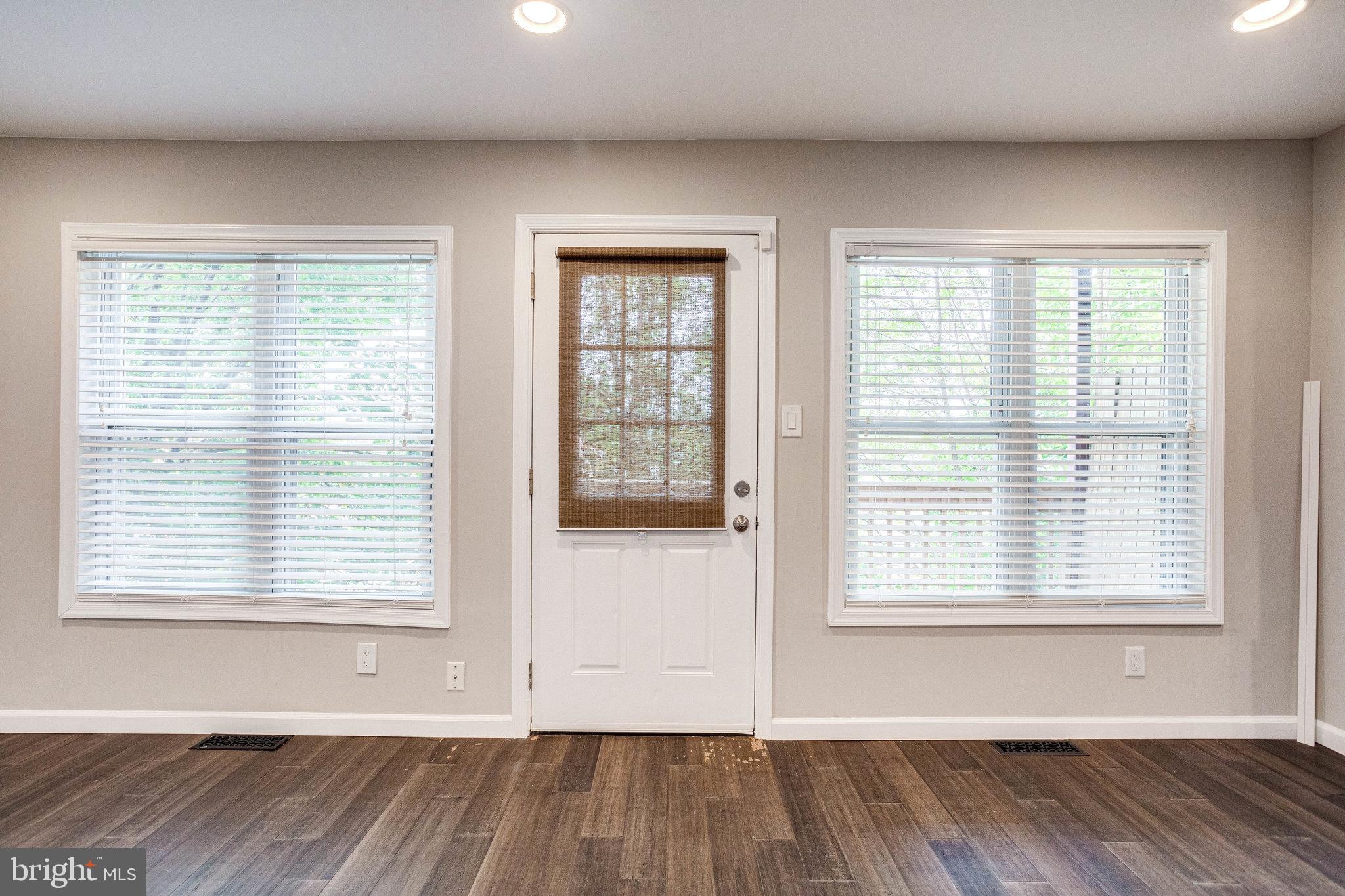 2648 SE BOWEN ROAD SE