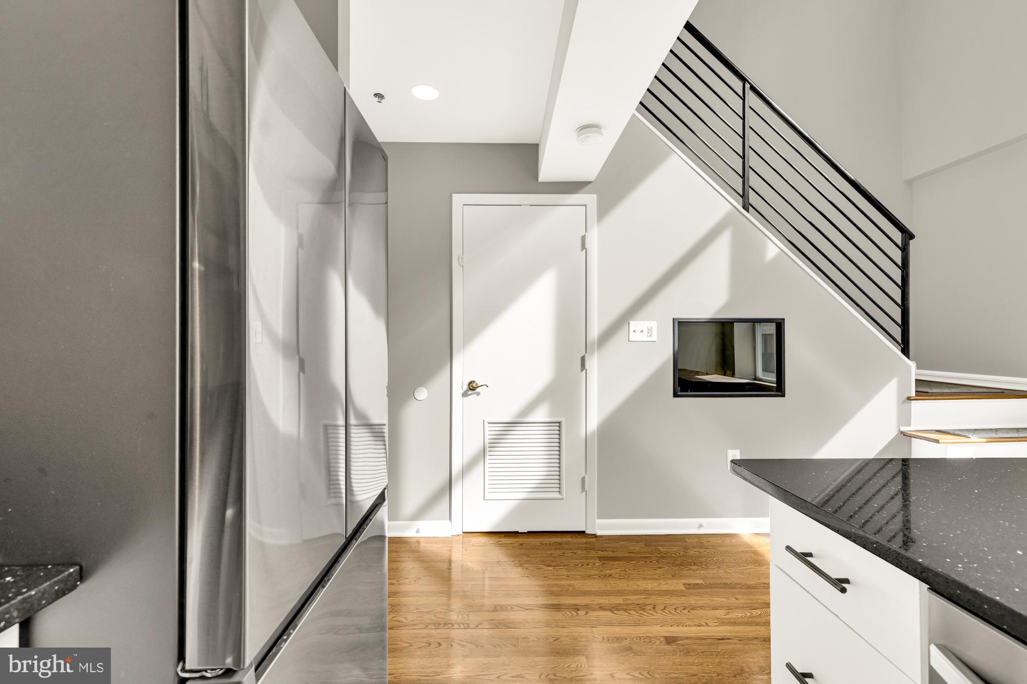 1437 RHODE ISLAND AVENUE NW 710