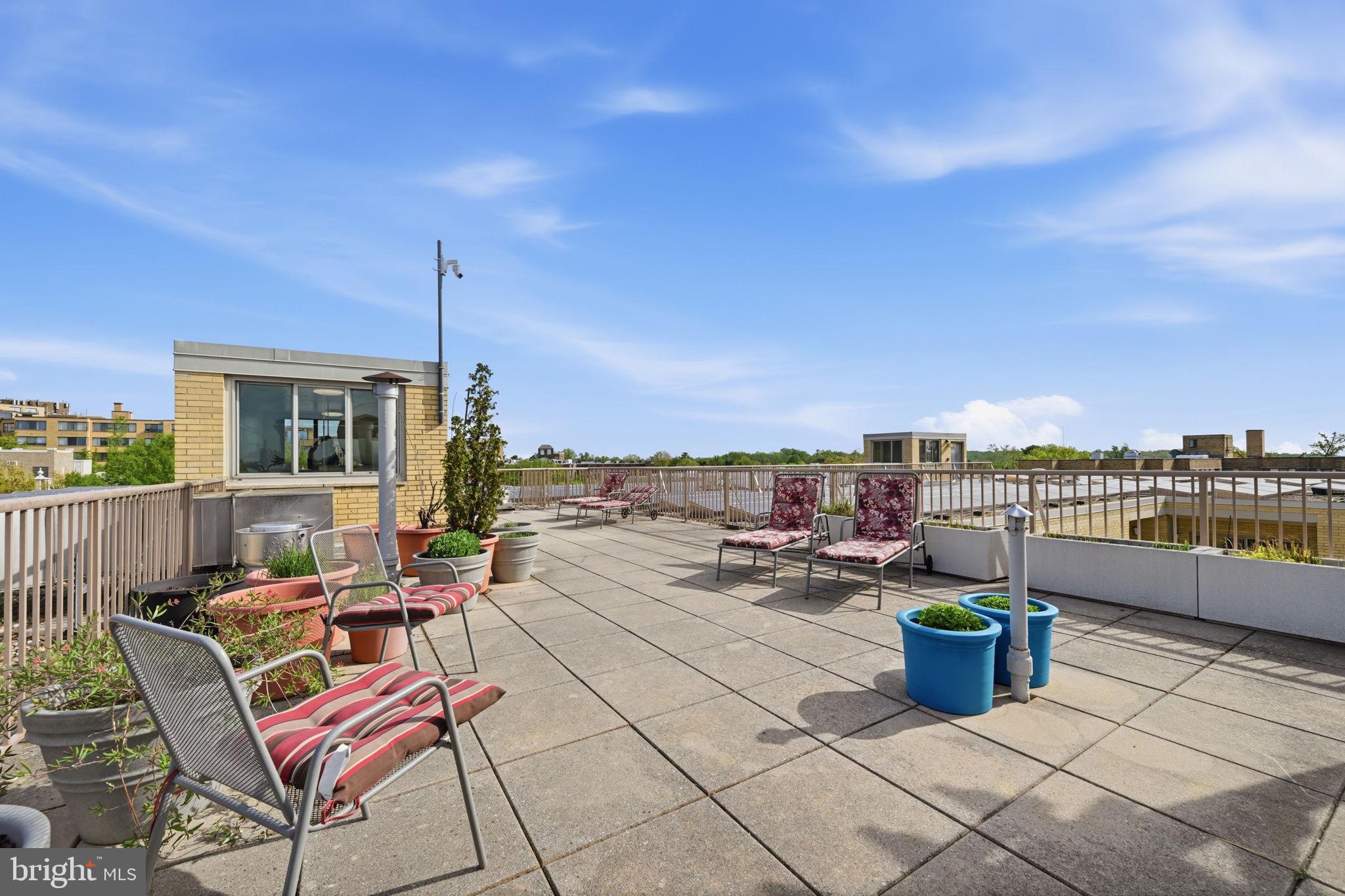 4600 CONNECTICUT AVENUE NW 213