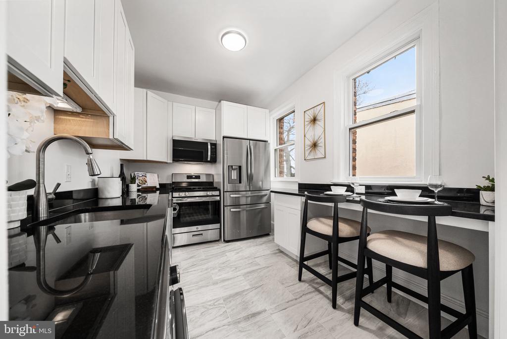 105 6TH STREET SE 205