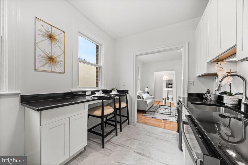 105 6TH STREET SE 205