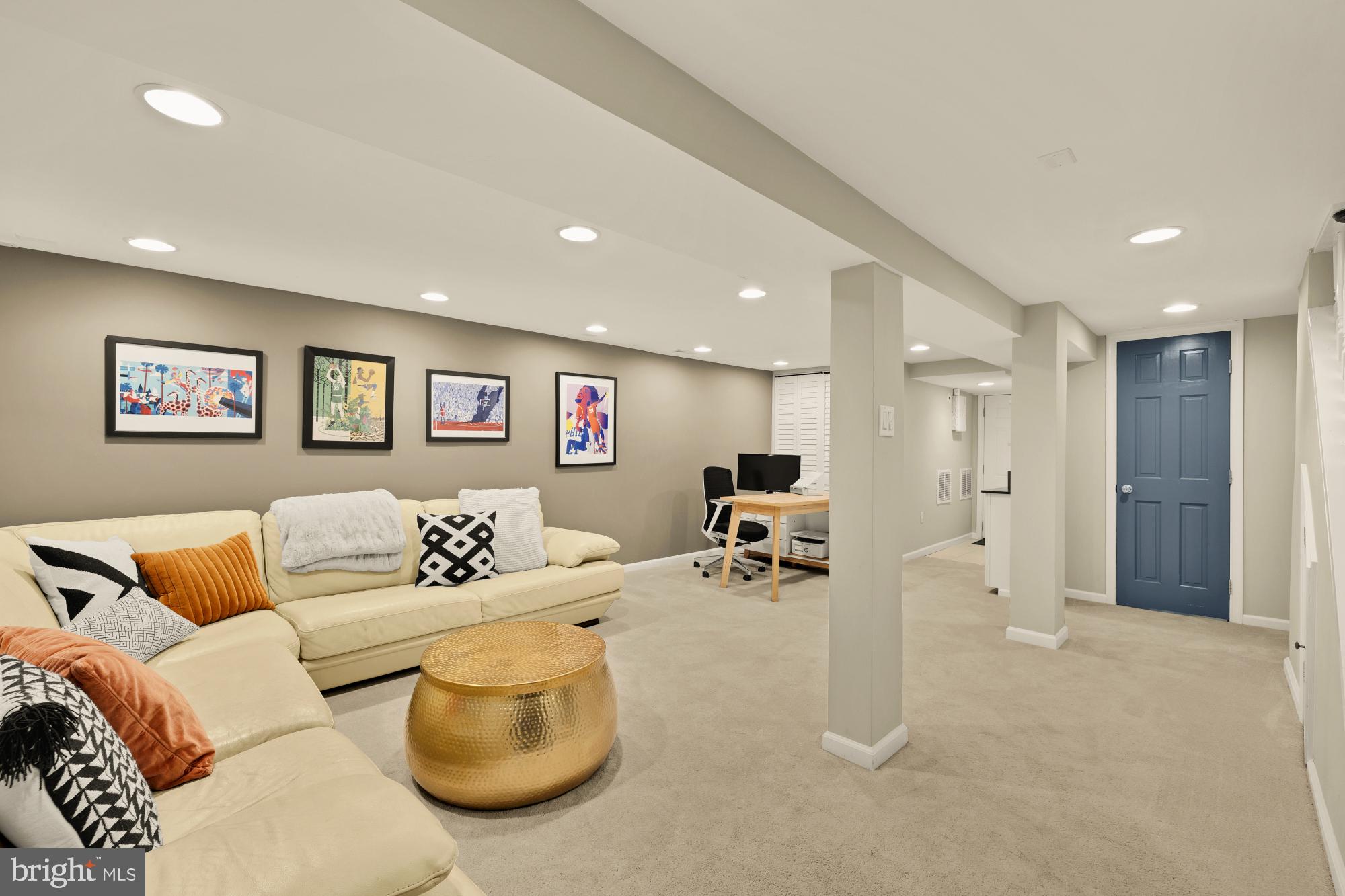 618 FARRAGUT STREET NW