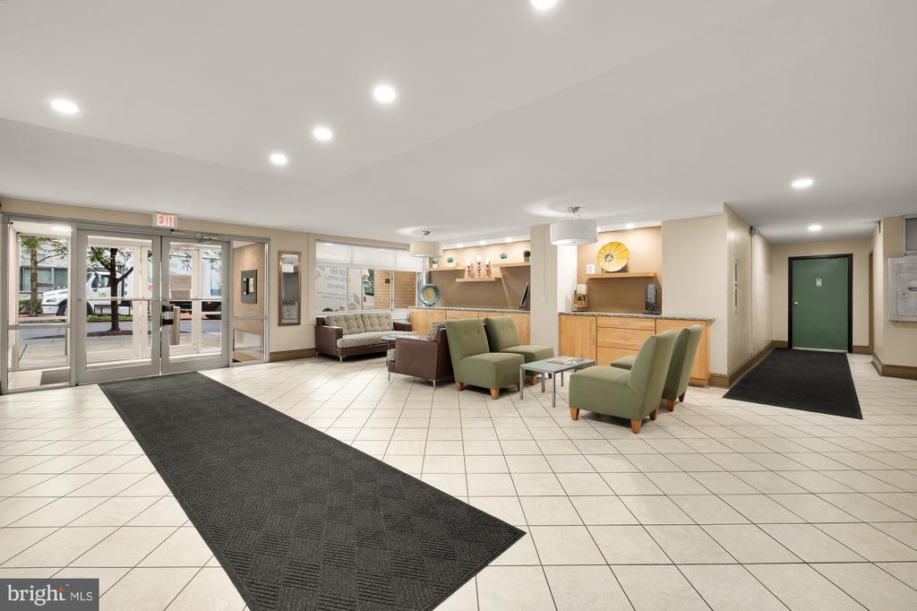 2401 H STREET NW 209