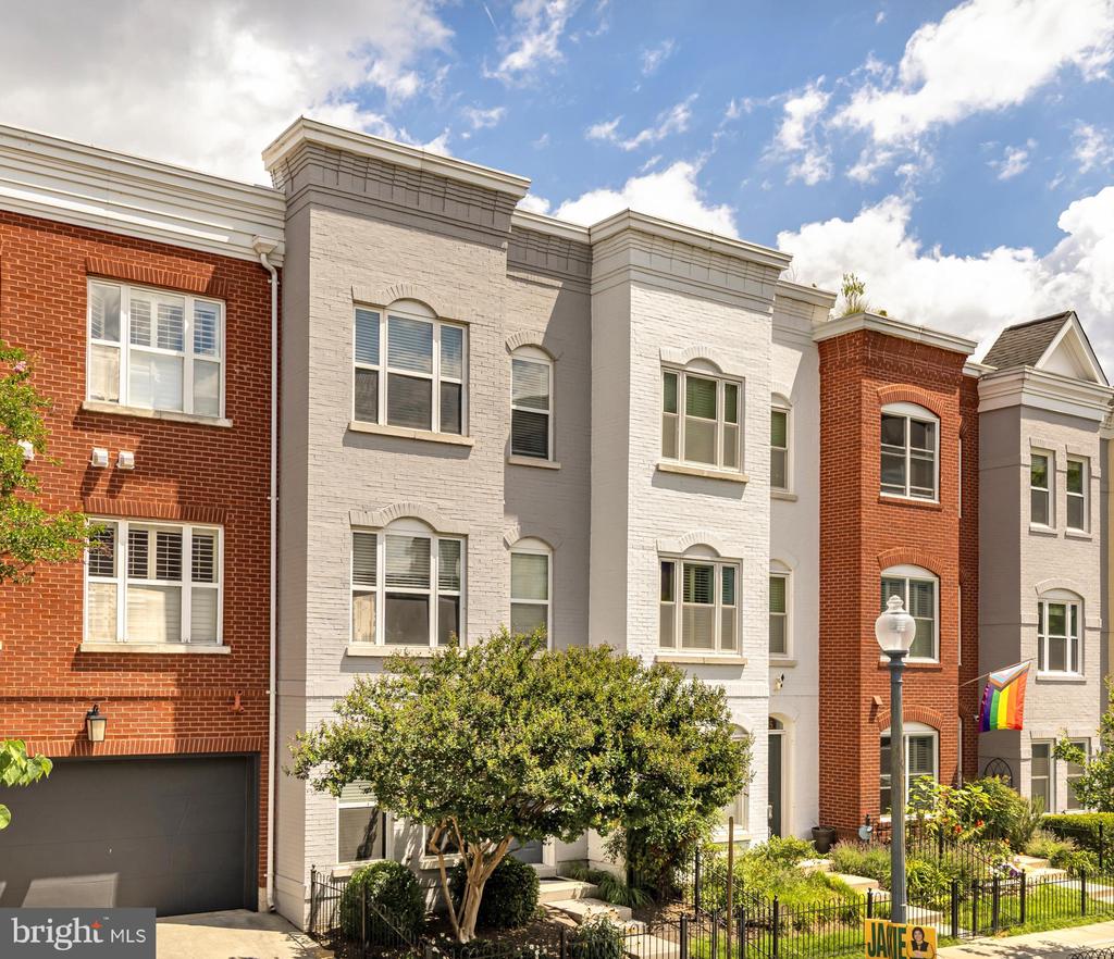 1227 V STREET NW