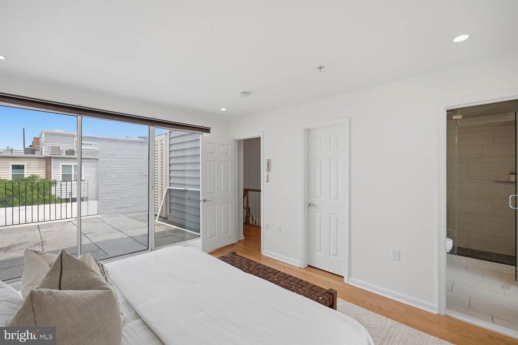 1935 BELMONT ROAD NW Unit: 1122