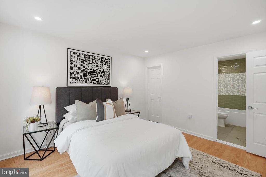 1935 BELMONT ROAD NW Unit: 1122