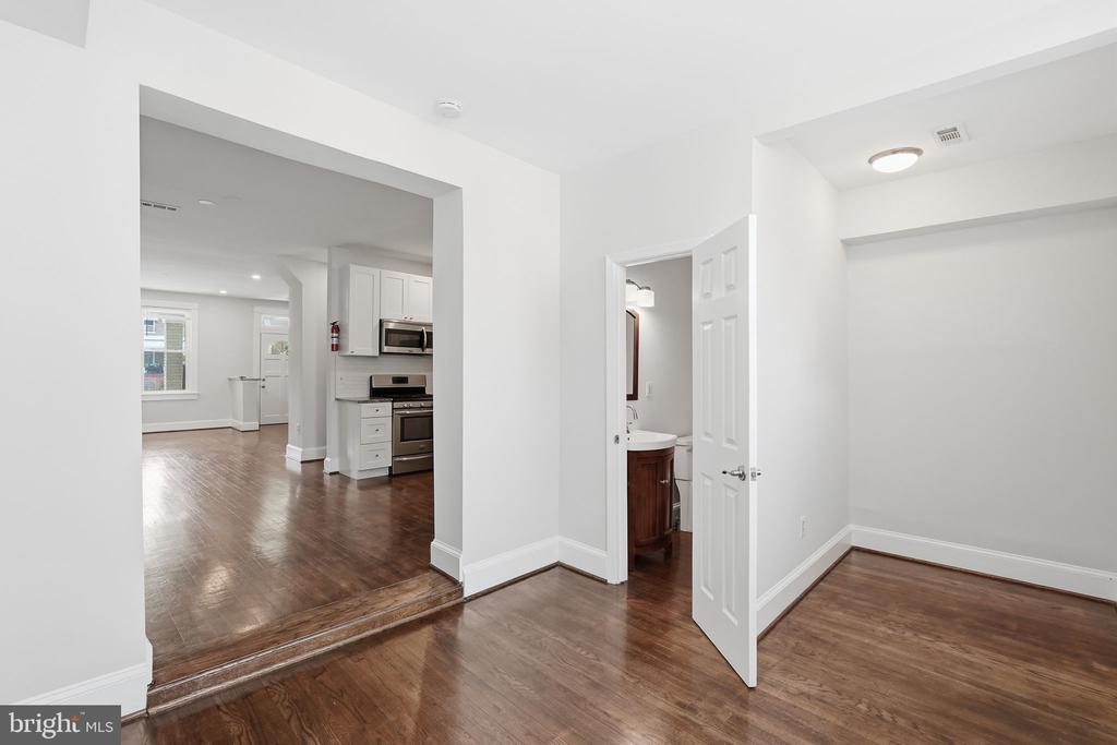 2320 NORTH CAPITOL STREET NW