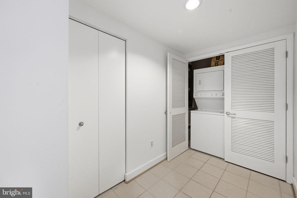 1150 K STREET NW Unit: 404