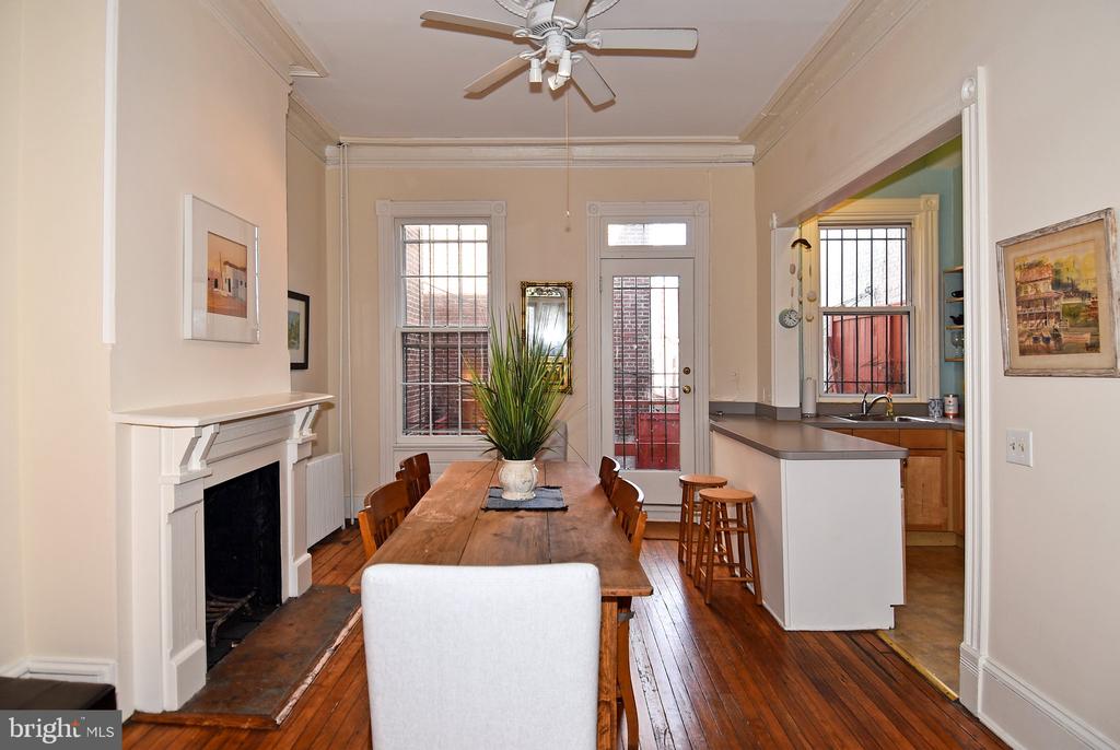 617 Q STREET NW Unit: A
