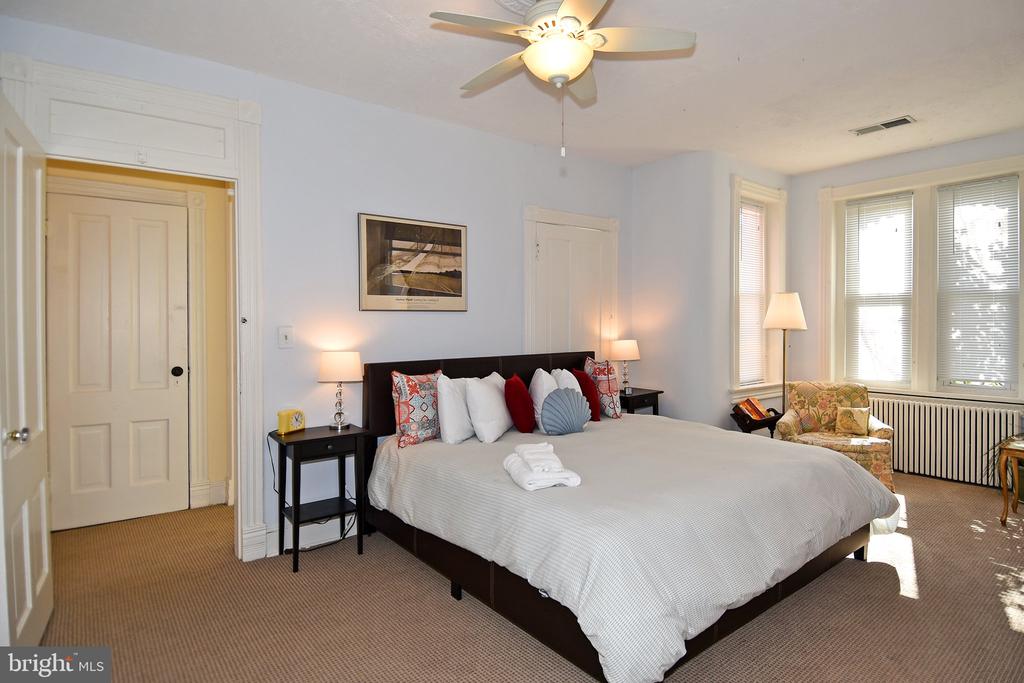 617 Q STREET NW Unit: A