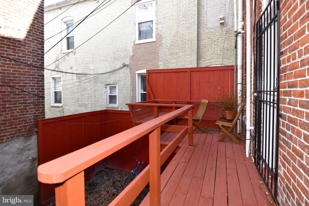 617 Q STREET NW Unit: A