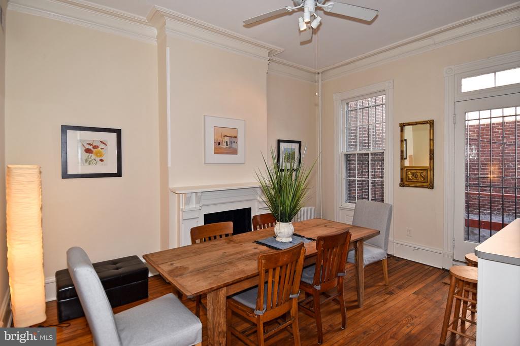 617 Q STREET NW Unit: A